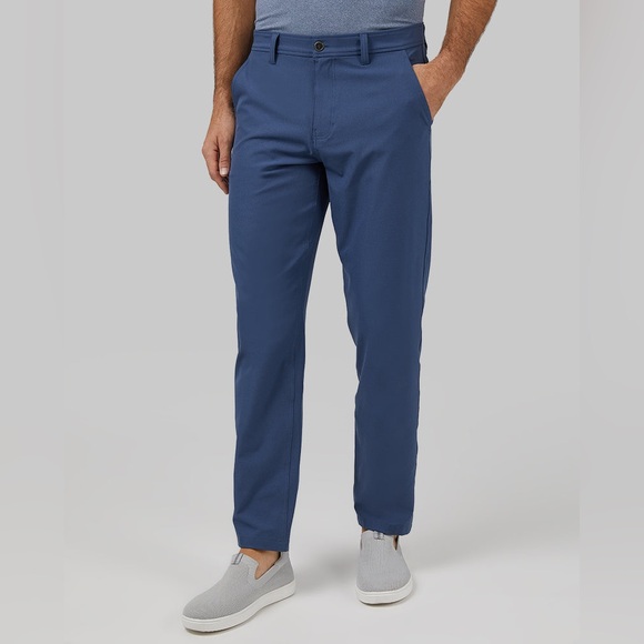 32 Degrees Men’s Classic Stretch Woven Pant 42 Indigo Coast Blue NWT Travel Work - Picture 1 of 16